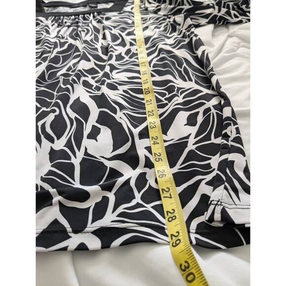 Maggie Barnes Tunic 0X (14/16) Black White Geo Print Square Neck Blouse Stretch - Picture 10 of 10